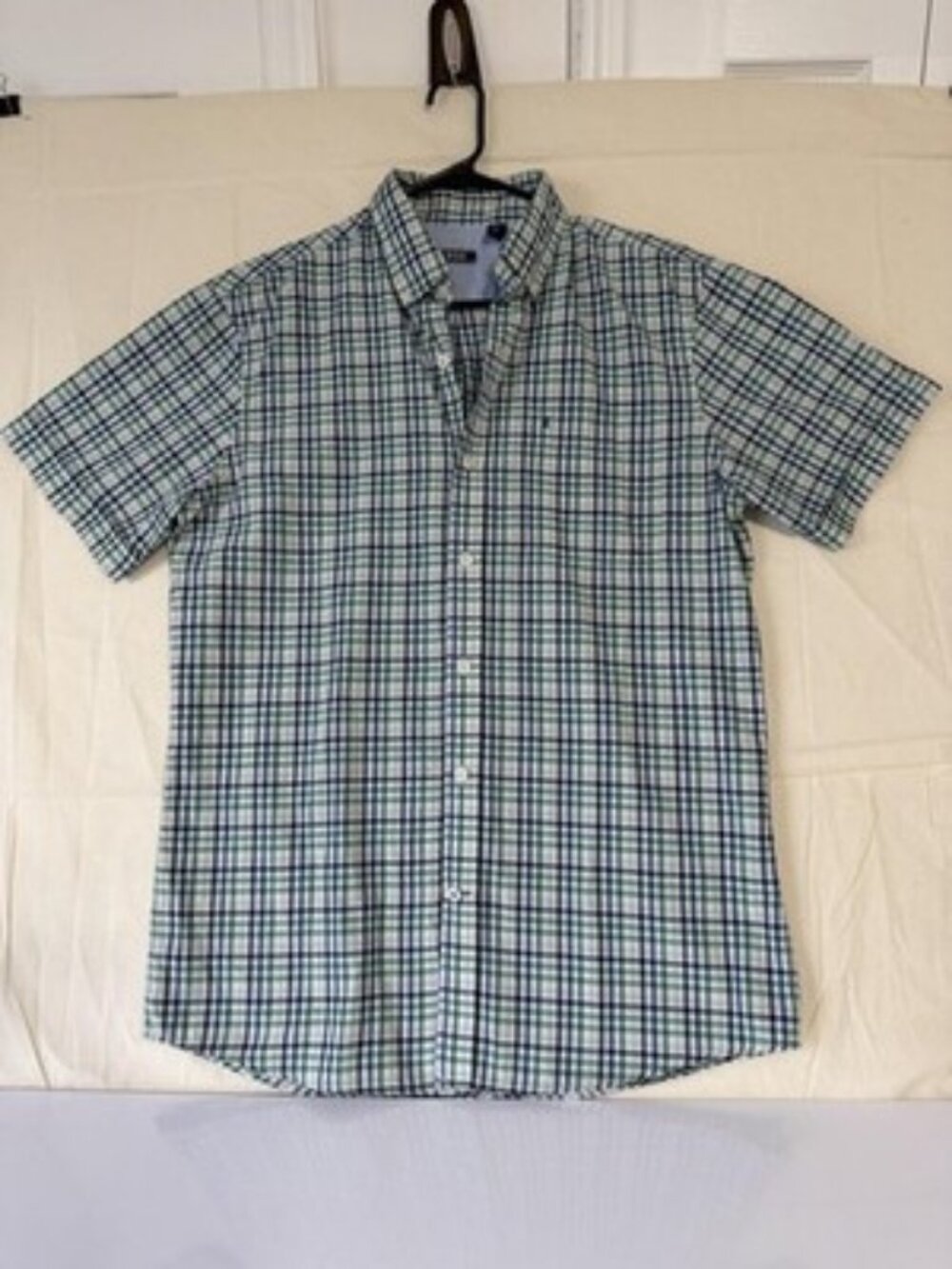 IZOD Mens M Green Blue Plaid Button Down Camp Shirt Short Sleeve Cotton Dad 90s